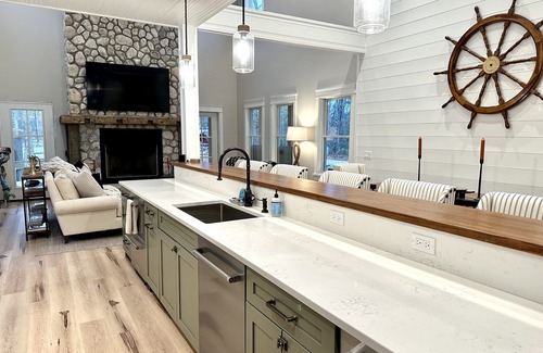 Mackinac Island Cottage | A Mackinac Island Cottage right on the golf course.