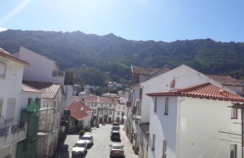 Manteigas Apartment | A Mansão do Mé-Mé