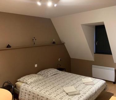 L'Ile-Bouchard Apartment | A MARIE ET GABRIEL