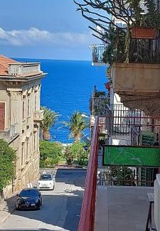 Gioiosa Marea Apartment | A me Casa