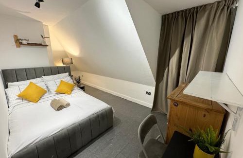 Shadwell House | A modern luxury penthouse close to London Tower-HIl-Canary Wharf-Central London