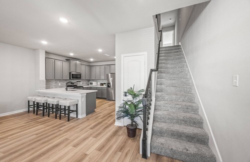 Sherman House | A Modern Townhome Retreat in Sherman — It’s Pure Paradise!