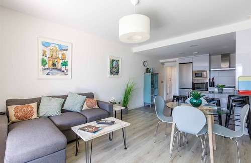 Caleta de Velez Apartment | A&N Alexia situado junto a la playa y al campo de Golf