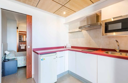 Caleta de Velez Apartment | A&n Seaport 3b