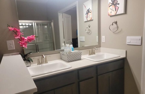 Plainfield House | A New Ranch Home in a New Neighborhood.