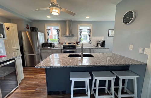 Mid-Coast and Islands House | A newly renovated New Englander style home on the southern tip of Orr's Island.