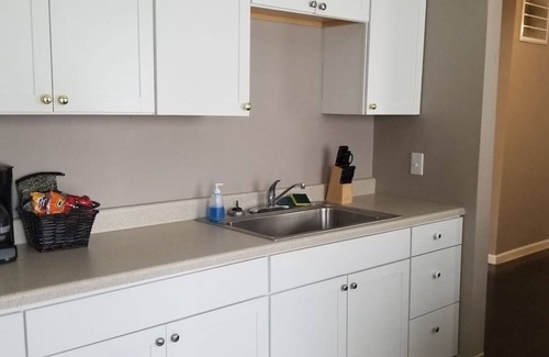 Near Eastside Apartment | ✨A Nice apt. in Downtown Indianapolis w/free wifi✨