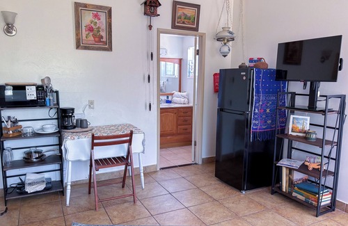Tucson Apartment | A Nice Place Casita – Private Studio Near TMC. Pet-Friendly. Centrally Located