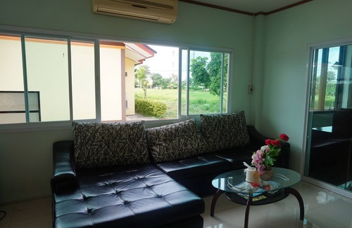 Buriram Province Hotel | A Nice Resort & Villa
