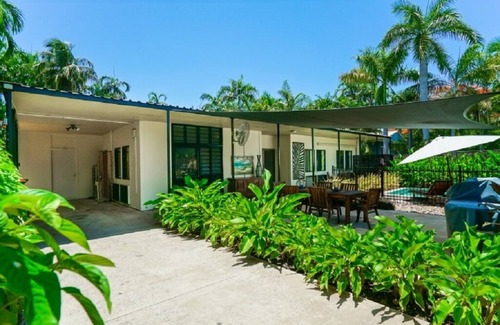 Nightcliff House | A Night in Nightcliff