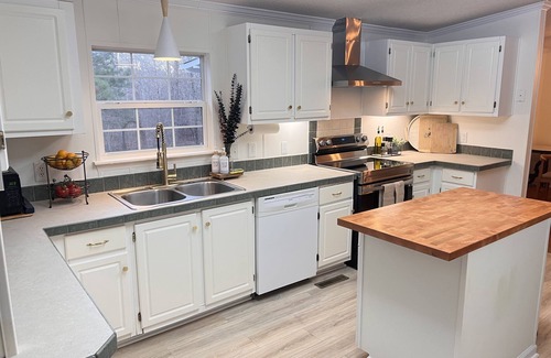 Chesterfield County Other | A Nordic cozy farm house, great green area,