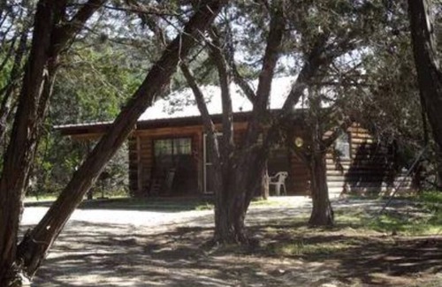 Vanderpool Cabin | A Peace of Heaven LOG Cabins & RV- Cabin #3