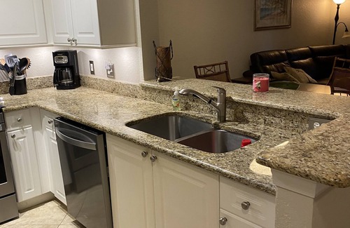 Clearwater Condo | A Perfect Condo Retreat at Baywatch