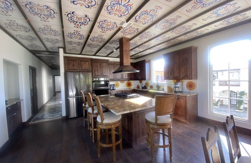Spicewood Cottage | A perfect destination for lovers of excellence and fine art