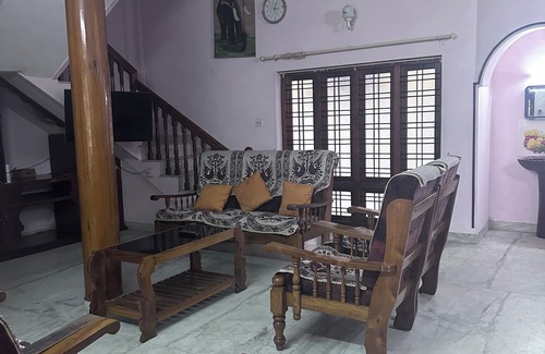 Thiruvananthapuram House | A perfect serviced apartment 10 min away from padmanabha swami temple