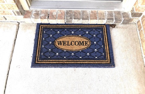 Tulsa County House | A place that honors God, honors America and honors families! And Fido too!