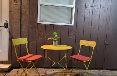 Limona Improvement Cabin | A place to be surrounded by nature within the city.