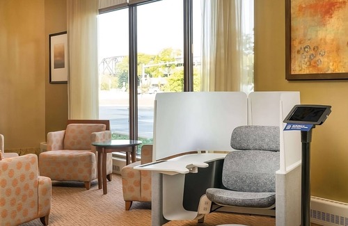 Wauwatosa Hotel | A Place You'll Surely Enjoy! 3 Spacious Units, Free Parking, Pets Allowed!