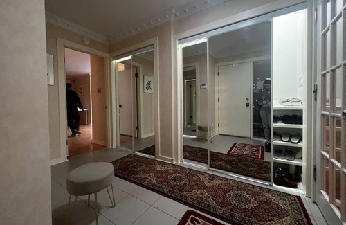 Whitchurch-Stouffville House | A Private house stunning view of nature with many free parking