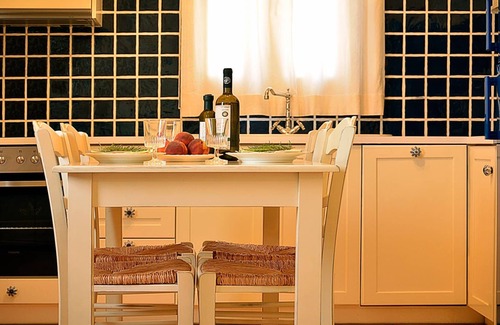 Vigla House | A Quaint, Traditional, Luxury sanctuary near Kouremenos beach