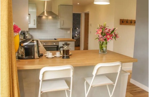 Acton Scott Cottage | A quiet Modern Bungalow with magnificent views of the Wenlock Edge