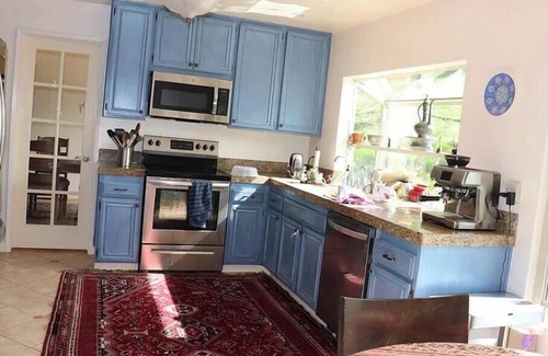 May Valley House | A Quiet Place with WiFi in El Sobrante