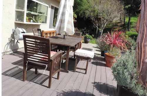 May Valley House | A Quiet Place with WiFi in El Sobrante