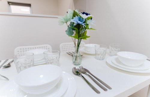 Shirokane Apartment | A quiet residential street with a 5-minute walk from Shirokane Takanawa Station!