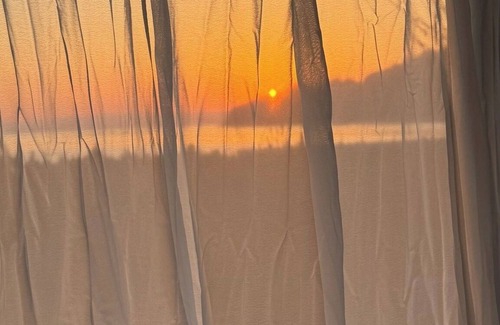 Kamiamakusa House | A quiet room where you can see the sunset by the s/Kamiamakusa Kumamoto