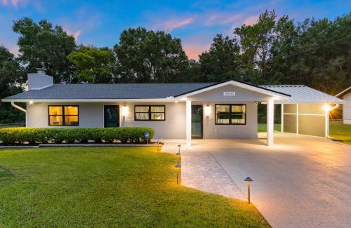 Belleview House | A Ray of Turquoise