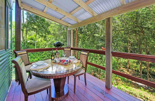 Cooran House | A Retreat in Nature W/firepit, Walking Trails and Lots More!