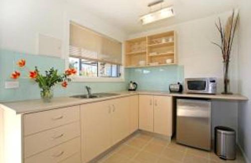 Aireys Inlet Apartment | A River Bed