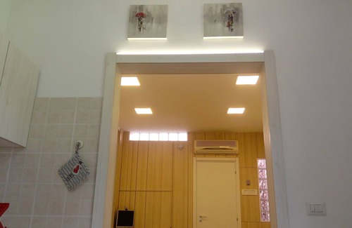 Zona XXX Castel Fusano Apartment | A romantic and complete 24-sqm studio apartment surrounded by greenery near the sea