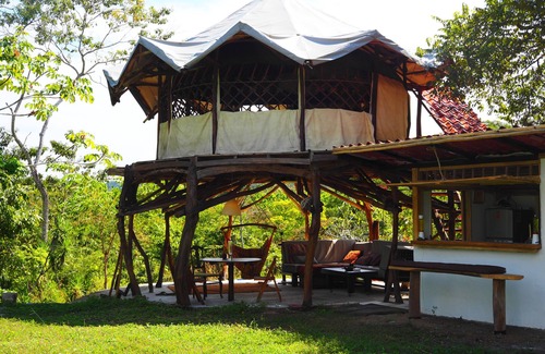 Manzanillo House | a romantic tropical jungle sanctuary by Manzanillo beach, close to Santa Teresa