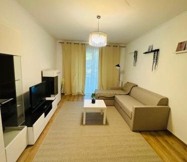 Onesti Apartment | A's apartment