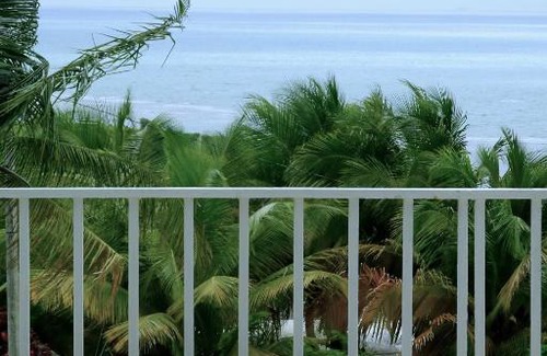 Quebrada Vueltas House | A Seascape Guest Room