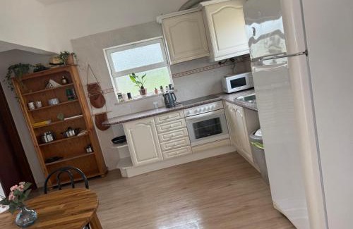 Sao Miguel do Rio Torto Apartment | A self catering guest cottage in Lagoa