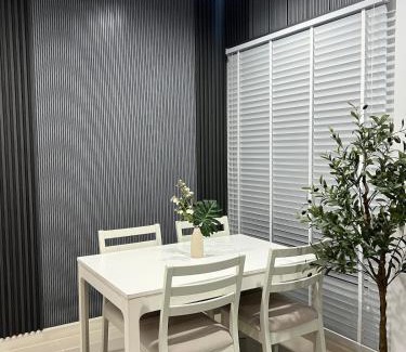 Bang Pa-in House | A single house on the corner for privacy