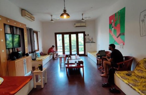 Kailash Colony Hostel | A sleepy Fox New Delhi