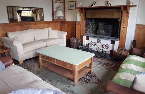 Pont-ar-gothi Other | A Spacious Family and Pet Friendly House with Large Garden and Free Parking