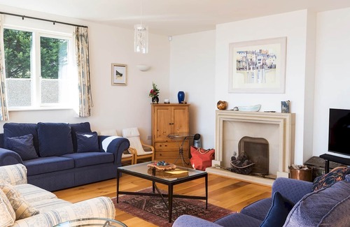 Stoke Fleming House | A spectacular cliff top house with amazing sea views and close to the beach.
