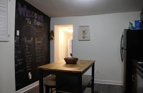 Downtown Baltimore House | A Sports Fan Cozy Getaway