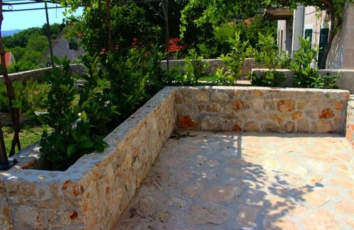 Cista Provo Apartment | A stone house 'Pojata'