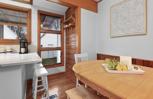 Miller Beach House | A Stone`s Throw, 4 bedroom 2 bath home a block from Lake Michigan