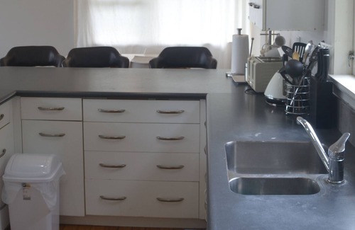 Lynmore House | A Stone's Throw From Redwoods