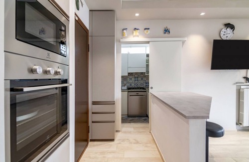 Marina Centro Apartment | A stone's throw from the sea Apartment