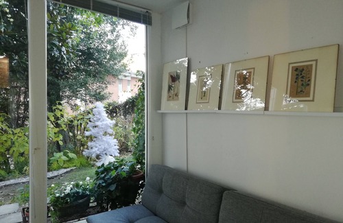 Borgo Po Apartment | A stone's throw from the center, charming, with garden