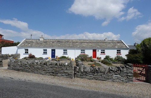 Doolin Cottage | A stonecutters cottages that sleeps 2 guests