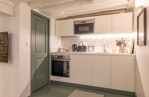 Quartier des Invalides Apartment | A Story in Stone, by Veeve