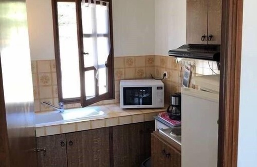 Greoux-les-Bains Apartment | (A) Studio T1 spacious, quiet, sun, parking